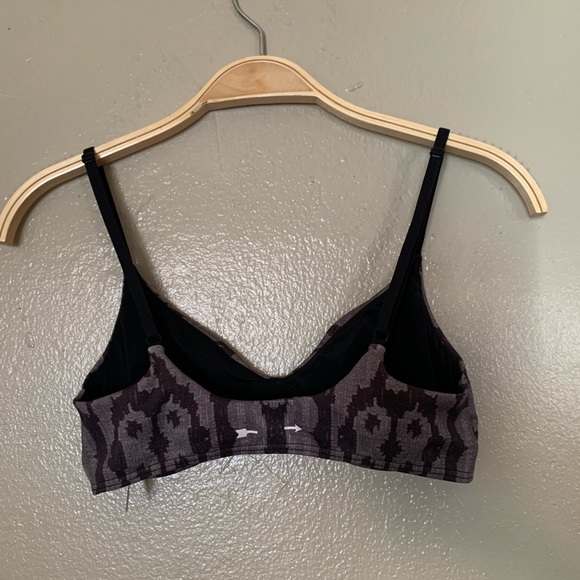 The upside sports bra - Picture 3 of 5